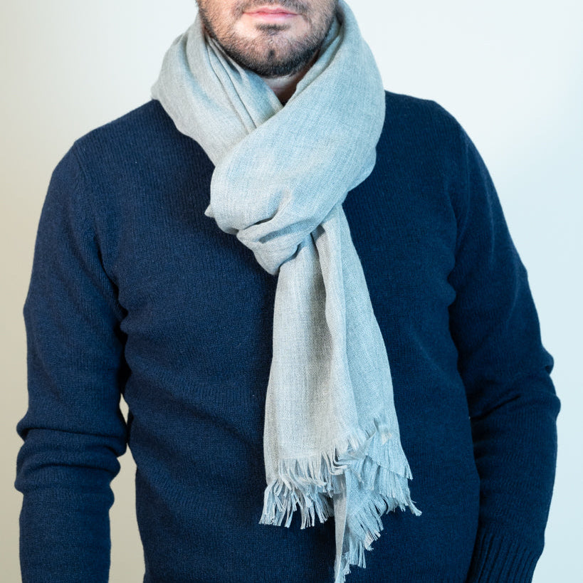 Dalmo Hand-Framed Stole Grey